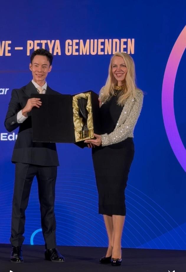 Dr. Petya Belcheva-Gemuenden, founder of Next Level Love®, relationship mentor and clinical psychologist redefining conscious love for high performers